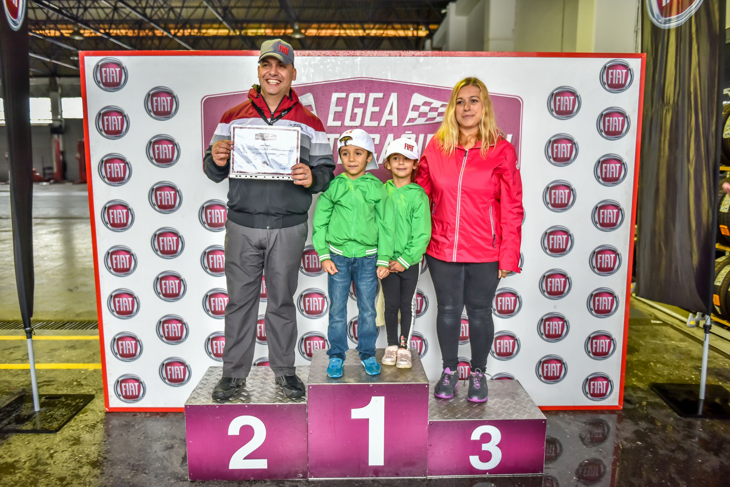 Egea Seni Piste Çağırıyor podyum