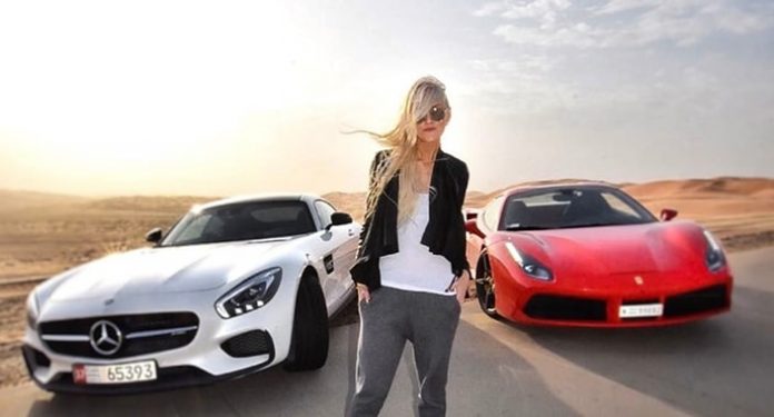 Supercarblondie