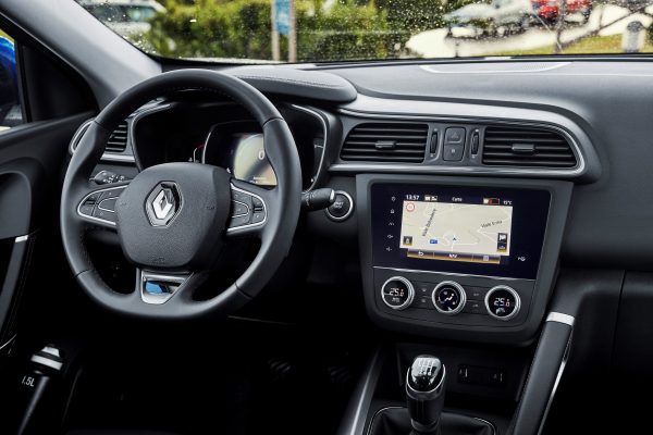Yenilenen Renault KADJAR içinde morn dokunuşları hissedebilyorsunuz.