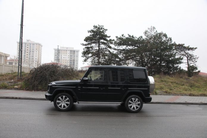 Mercedes-Benz G500
