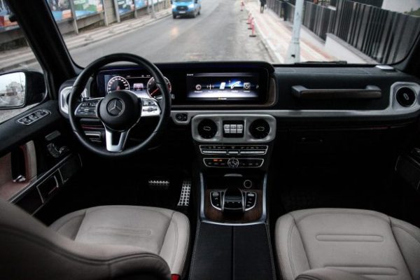 Mercedes-Benz G500