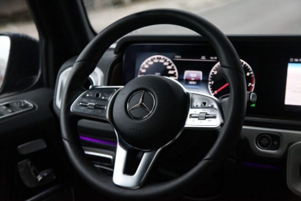 Mercedes-Benz G500