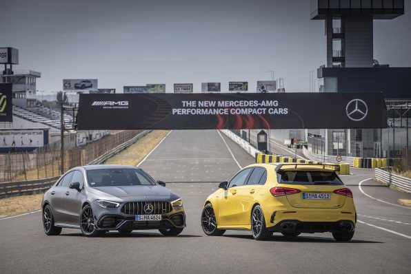 Mercedes-AMG A 45 S 4MATIC+, Sonnengelb, Leder - Nappa AMG schwarz mit gelben Kontrastziernähten; Mercedes-AMG CLA 45 S 4MATIC+, designo mountain grau magno, Leder - Nappa AMG schwarz mit gelben Kontrastziernähten;Kraftstoffverbrauch kombiniert: 8,4-8,1 l/100 km; CO2-Emissionen kombiniert: 192-186 g/km* Mercedes-AMG A 45 S 4MATIC+, sun yellow, Leather – black, with yellow topstitching; Mercedes-AMG CLA 45 S 4MATIC+, designo mountain gray magno, Leather – black, with yellow topstitching;Fuel consumption combined: 8.4-8.1 l/100 km; Combined CO2 emissions: 192-186 g/km*