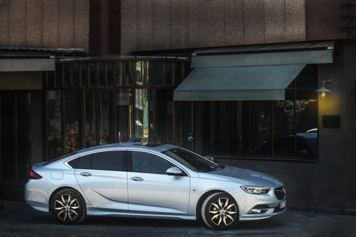  Opel Insignia
