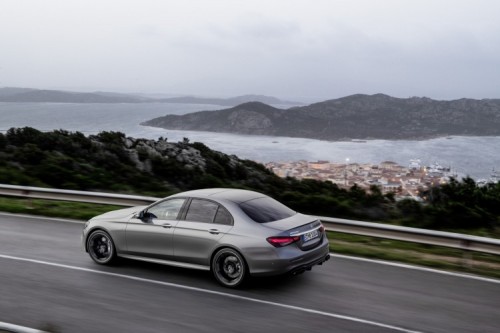 Yeni Mercedes-AMG E 53 4MATIC+