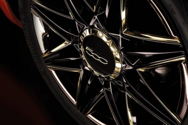 Fiat 500 Bvlgari'den Mai Troppo'nun tasarladığı konseptin Jantları